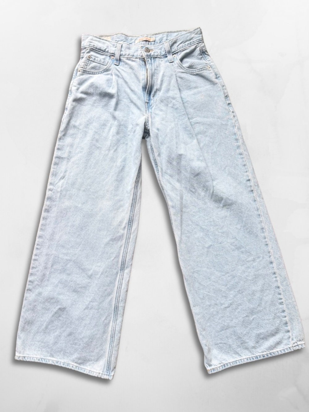 Levi’s Premium Baggy Dad Wide Leg Jeans, Light Wash, Size 26, Like New